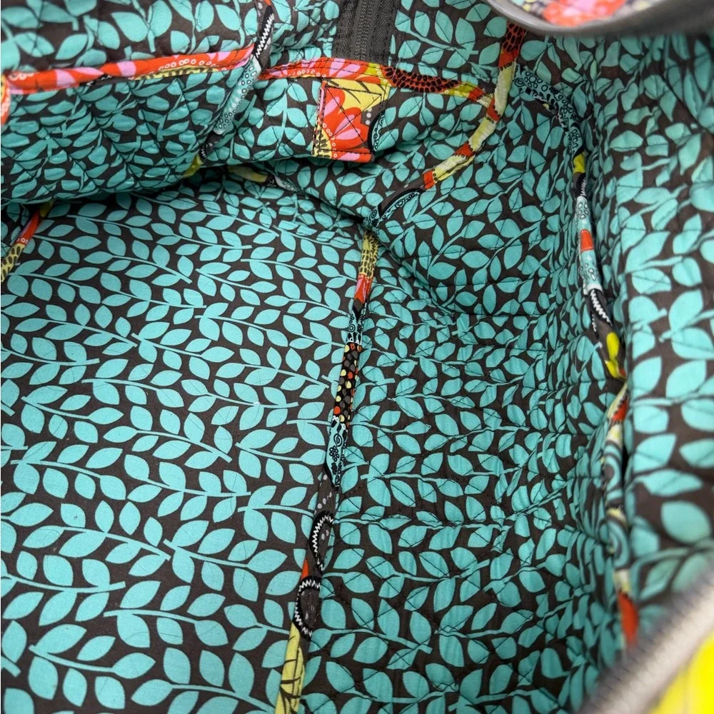 Vera Bradley Weekender Carry On Duffle Bag Flower Shower w/ Shoulder Strap - Picture 12 of 12
